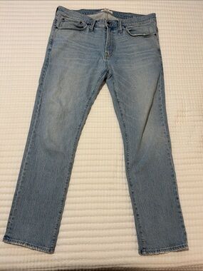 Madewell Distressed Light Blue Men's Slim Straight Jeans 38x32